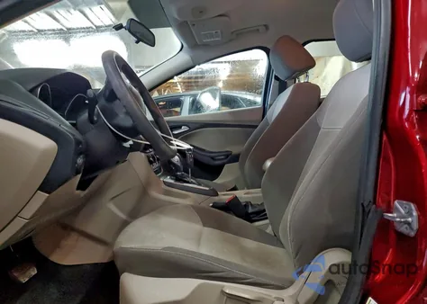 2014 Ford Focus Se from USA, damaged, VIN 1FADP3F27EL102849